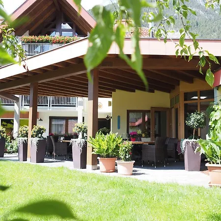 Pensionat Gaestehaus Gerti Nassereith