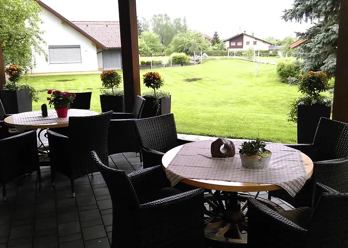 Affittacamere Gaestehaus Gerti 3*