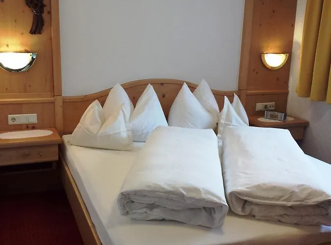 Affittacamere Gaestehaus Gerti 3*