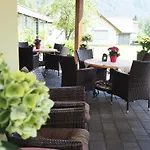 吉尔提旅馆