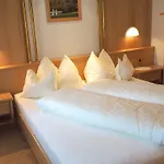 吉尔提旅馆 那塞雷思