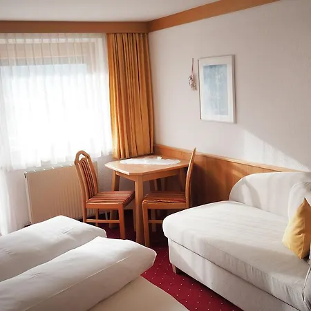 Gaestehaus Gerti 3* ناسيريث