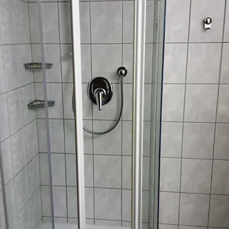 Gaestehaus Gerti 3* ناسيريث